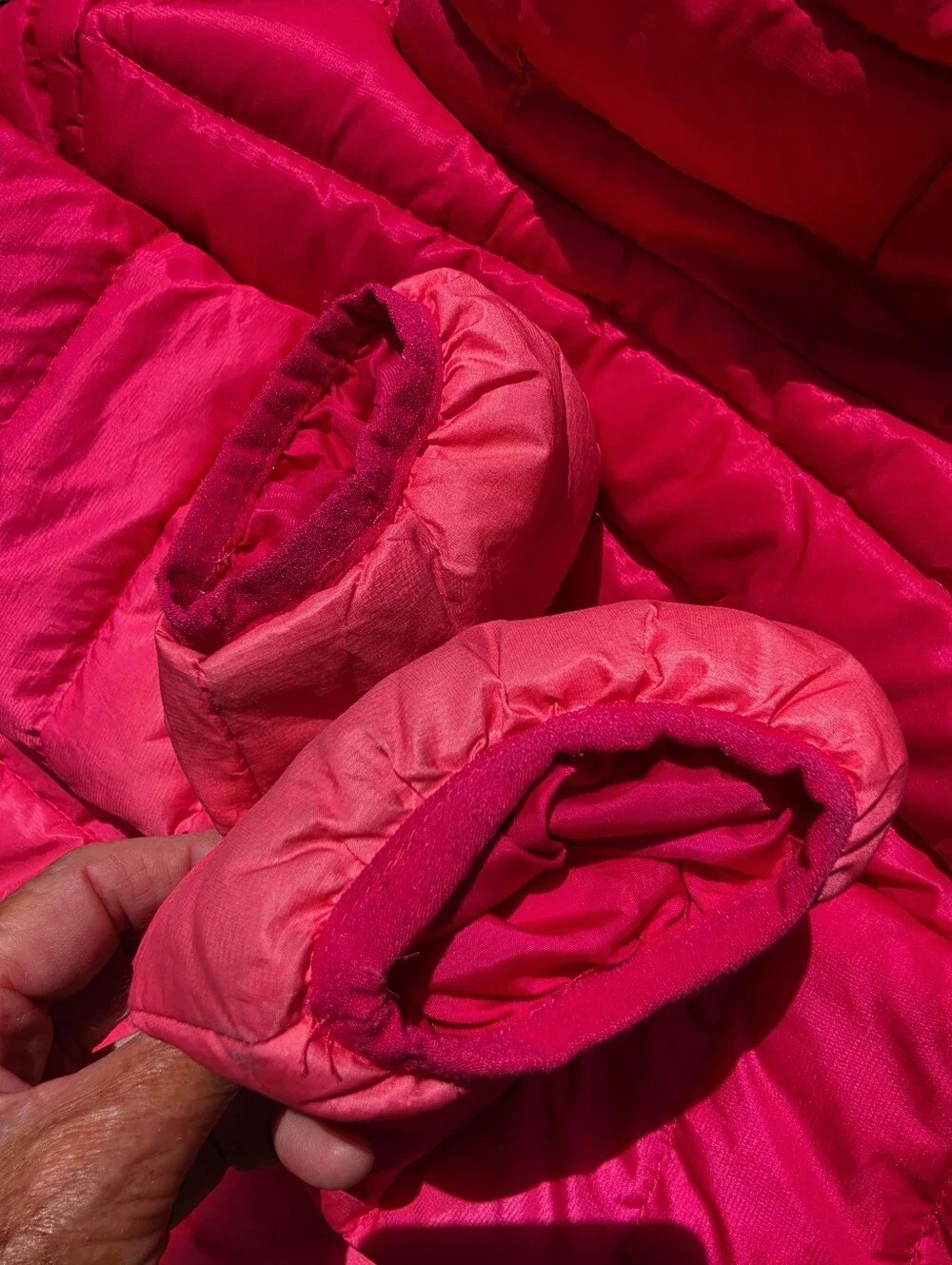 Eddie Bauer Girls Small 7/8 Pink Ombre Reversible Hooded Down Jacket